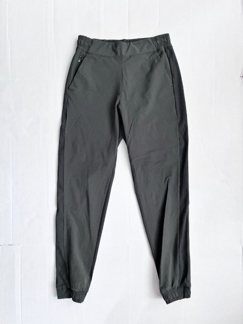 Athleta Textured Brooklyn Jogger Pants - Womens Size 0 - Olive Green